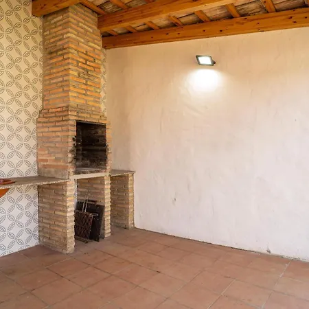 Semesterbostad Cozy In With Kitchen Conil De La Frontera